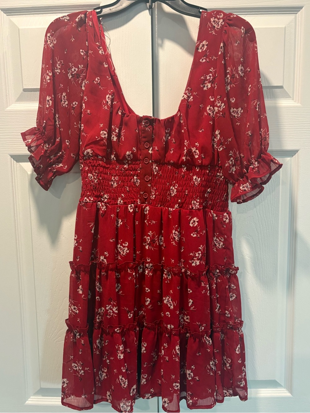 Red Floral Smocked Tiered Mini Dress NWT - Size Large